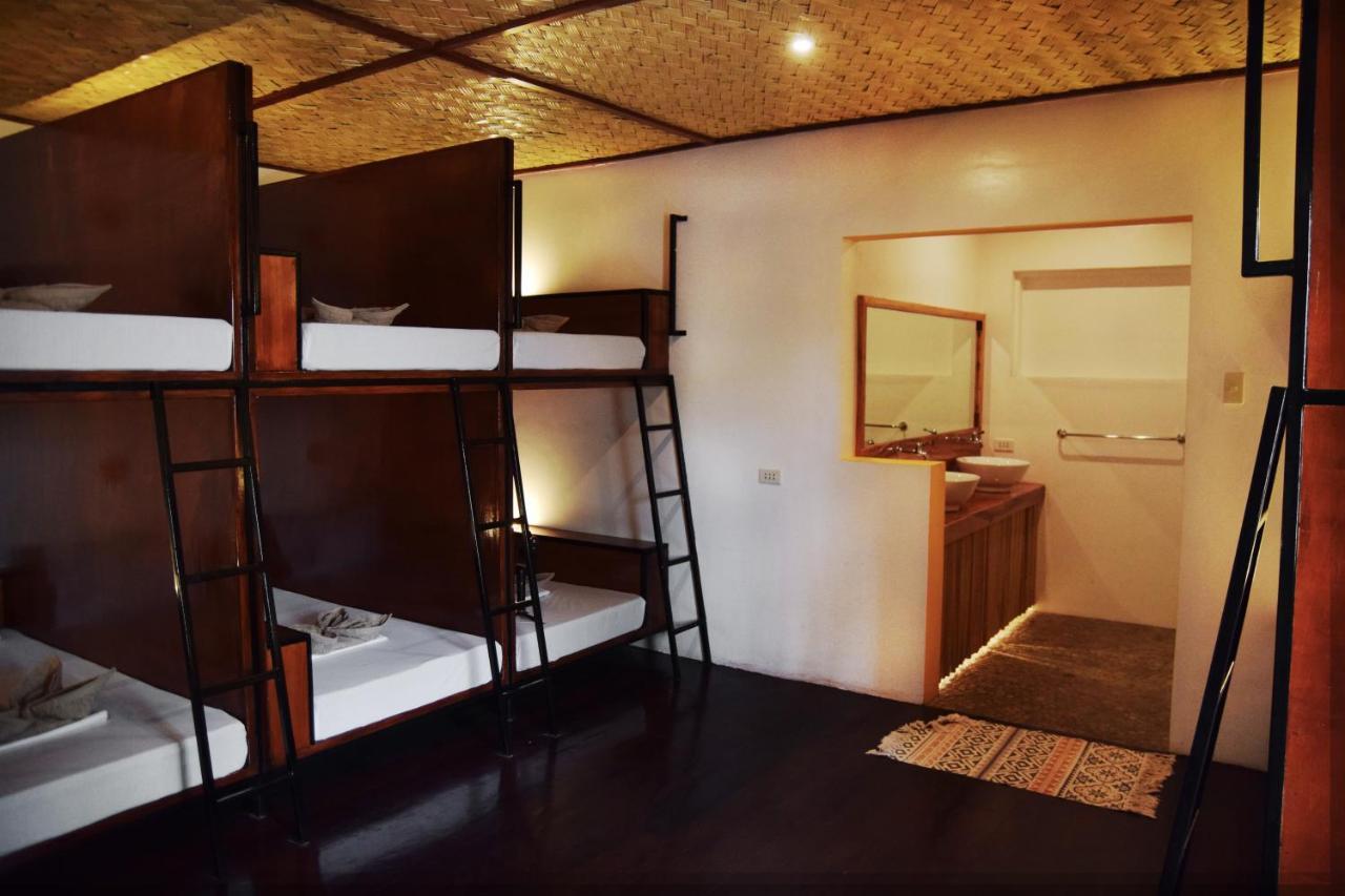 Guni Guni Hostel Puerto Princesa Eksteriør billede