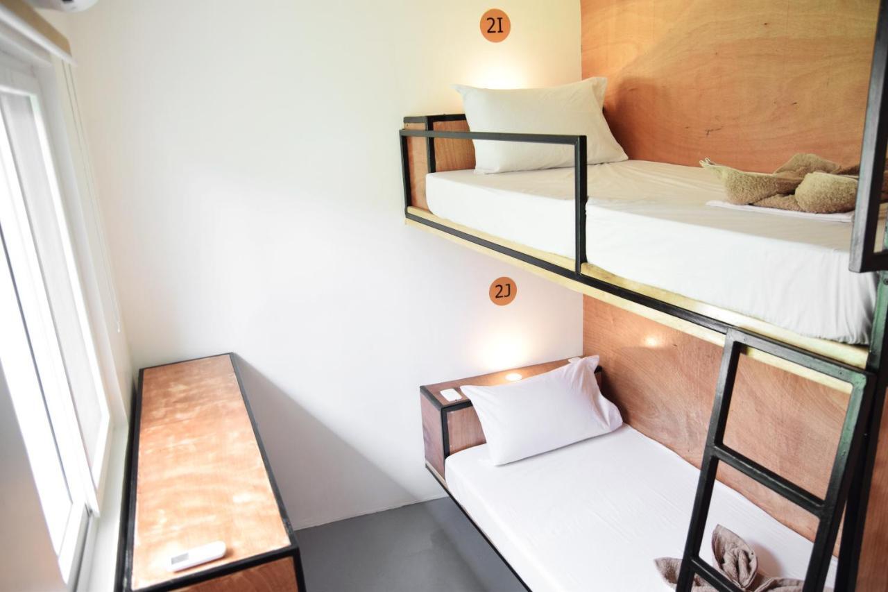Guni Guni Hostel Puerto Princesa Eksteriør billede